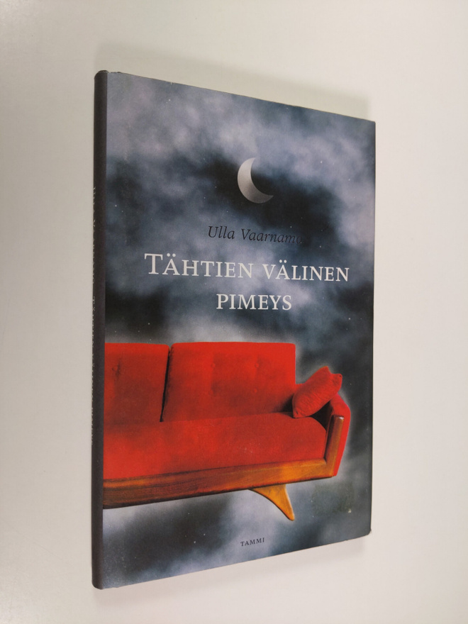 Ulla Vaarnamo : Tähtien välinen pimeys (lukematon)