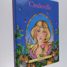 Charles Perrault ym. : Cinderella - pikkukuva 1