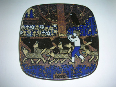 Arabia kalevala vuosilautanen 1979