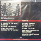 MAMA'S BOY - PLUG IT IN - UK 1982 M-/EX- LP - pikkukuva 2