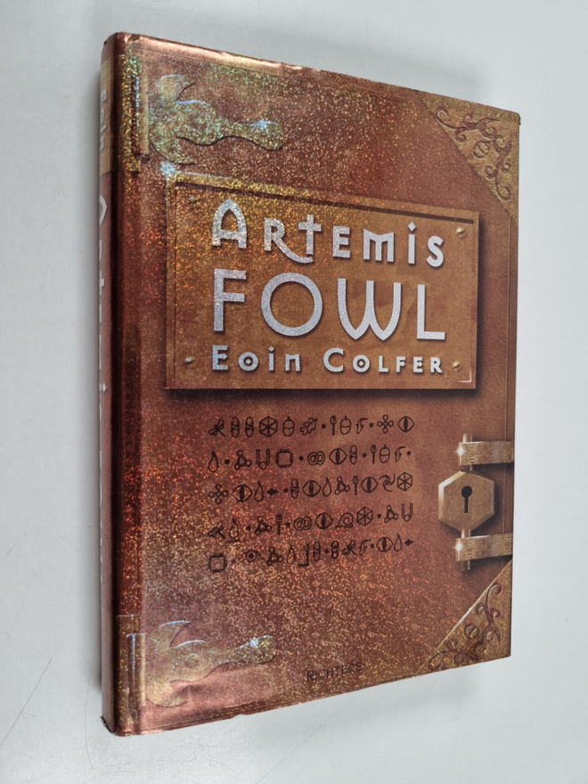 Eoin Colfer : Artemis Fowl (ruotsinkielinen)