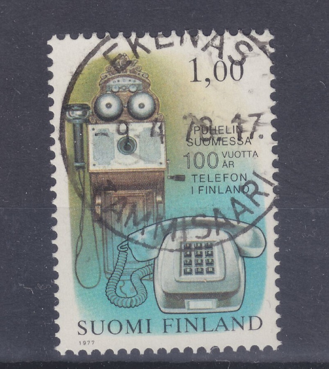 1977 Puhelin 100v  kaunisleimaisena