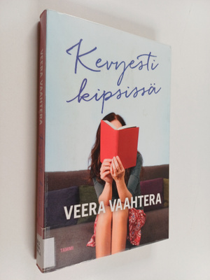 Veera Vaahtera : Kevyesti kipsissä