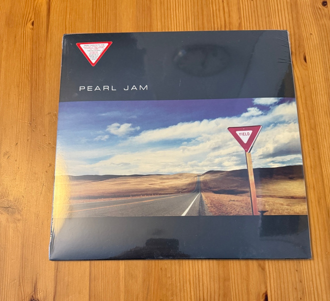 Pearl jam Yield  LP