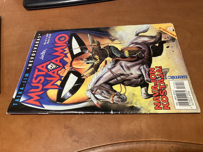 MUSTANAAMIO 6/1997