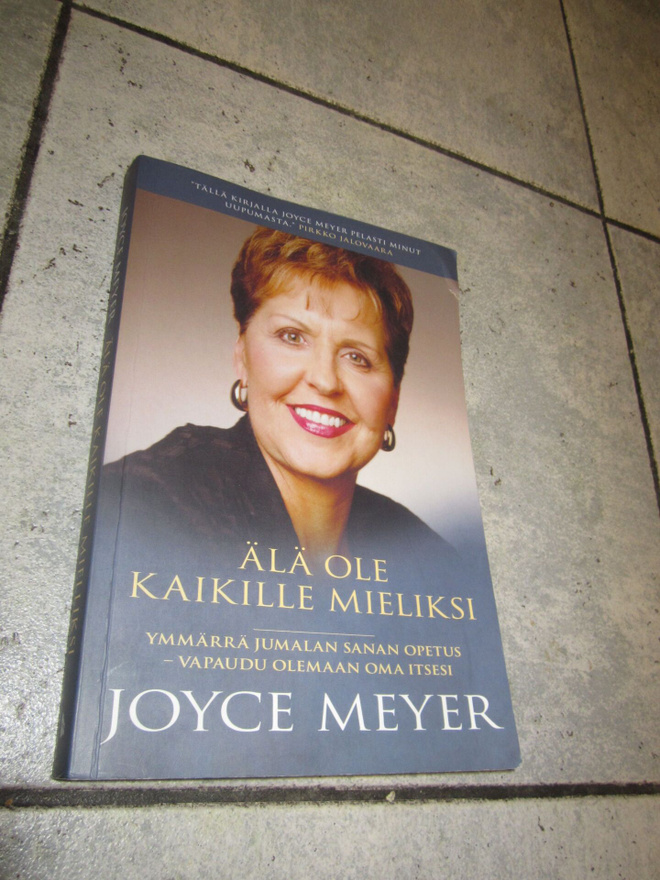 Joyce Meyer: Älä ole kaikille mieliksi