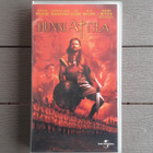 VHS: Hunni Attila / Attila The Hun (Gerard Butler 2000) - pikkukuva 1