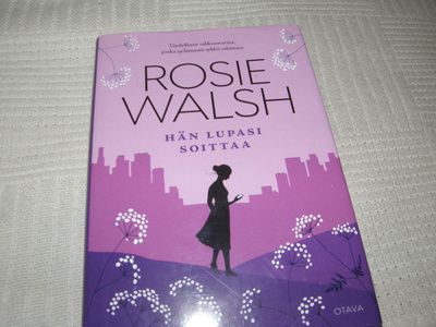 Rosie Walsh Hän lupasi soittaa -sid