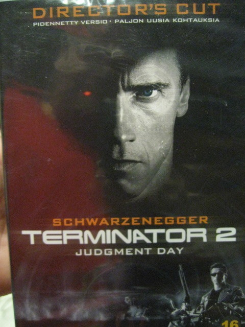TERMINATOR 2 TUOMION PÄIVÄ DVD DIRECTOR`S CUT