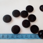 Musta koristenappi 20mm - pikkukuva 1