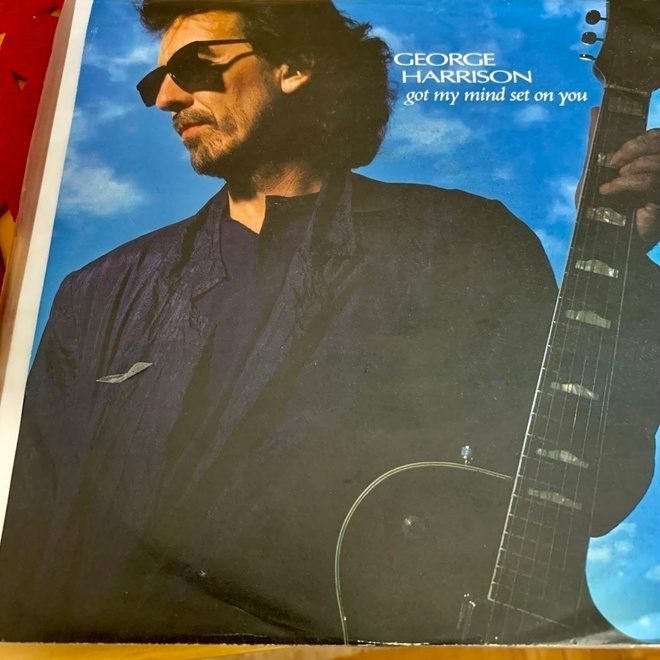 GEORGE HARRISON: Got my mind set on you * Lay His Head