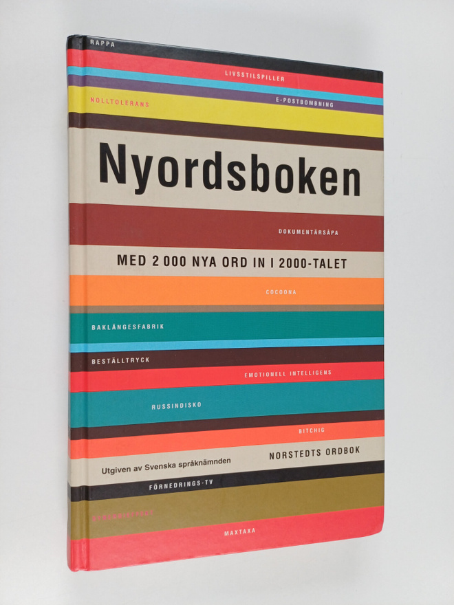 Hakan Nygren : Nyordsboken : med 2000 nya ord in i 2000-t...