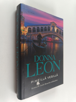 Donna Leon : Pimeillä vesillä