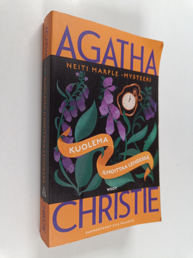 Agatha Christie : Kuolema ilmoittaa lehdessä