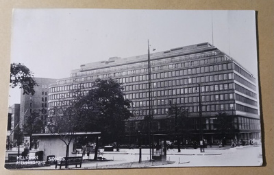 Helsinki, Sokos,kulman lippakioski, puhelinkioski p. 1952
