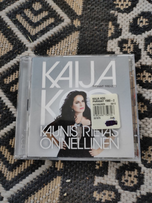 Kaija Koo kaunis rietas onnellinen