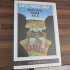 ARTO PAASILINNA - MAAILMAN PARAS KYLÄ - C KASETTIKIRJA - pikkukuva 1