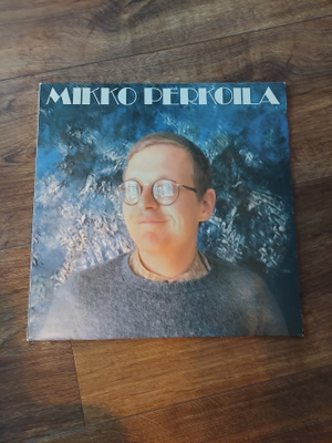 Mikko Perkoila - Koira Tapaa Tuttujaan