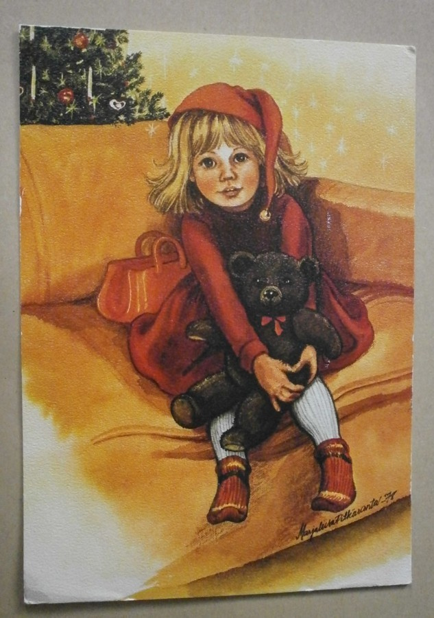 Marjaliisa Pitkäranta: Tonttutyttö ja nalle sohvalla p. 1979