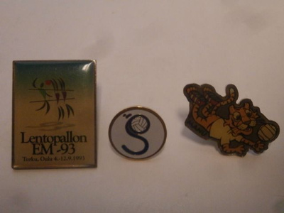 Pinssit 3. Vanhat lentopalloaiheiset pinssit, 3 kpl