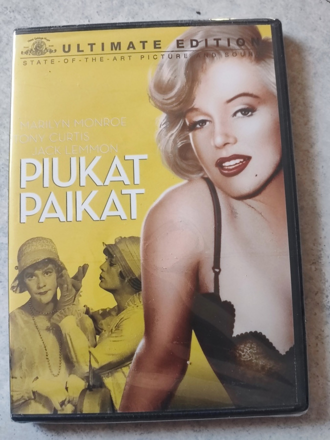 Piukat paikat Ultimate Edition UUSI