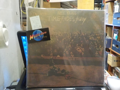 NEIL YOUNG - TIME FADES AWAY LP ORIG 1ST US -73 EX+/EX