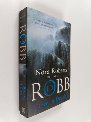 J. D. Robb : Born in death