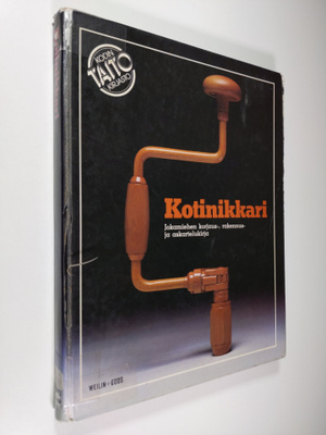Lawrence ym. (engl. laitoksen toim.) Clarke : Kotinikkari...