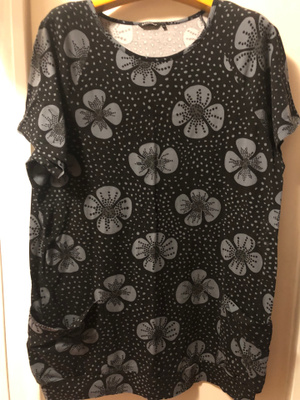 Marimekko taskullinen tunika koko 2XL