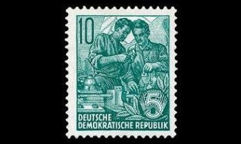 DDR 704B ** Käyttösarja 10pf (14) (1959)