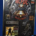 AC/DC TAULU VIIDELLÄ NIMMARILLA - pikkukuva 1