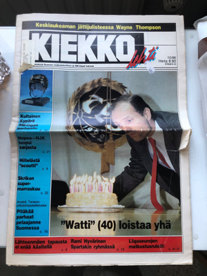 Kiekkolehti 10-86.