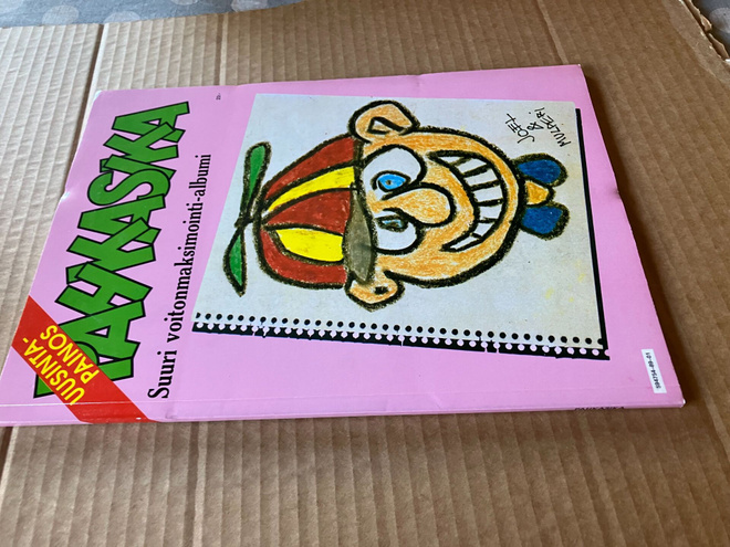 PAHKASIKA 1/1989 HYVÄ