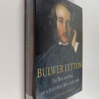 Leslie Mitchell : Bulwer Lytton : the rise and fall of a ... - pikkukuva 1