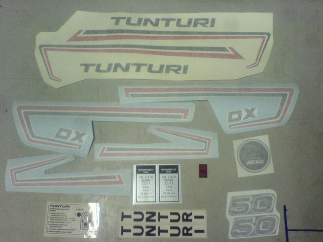 Tunturi DX 1983 täydellinen tarrasarja