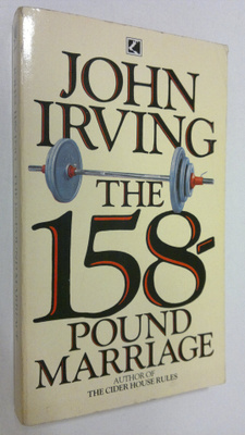 John Irving : The 1558 pound marriage