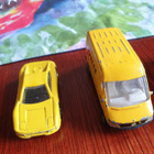 Neljä pikkuautoa, mm Ferrari - pikkukuva 4
