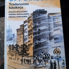 SUOJANEN : OPI OIKEUTTA - TRADENOMIN KÄSIKIRJA - pikkukuva 1