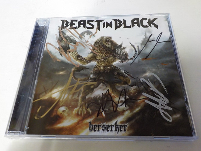 BEAST IN BLACK - BERSERKER CD KOKO BÄNDIN NIMMAREILLA