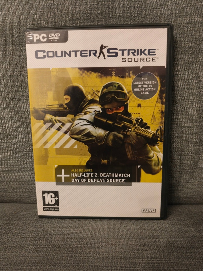 Pc peli Counter strikes source