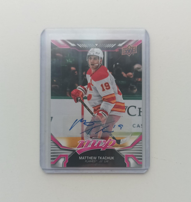 22-23 Upper Deck MVP Magenta Autograph Matthew Tkachuk