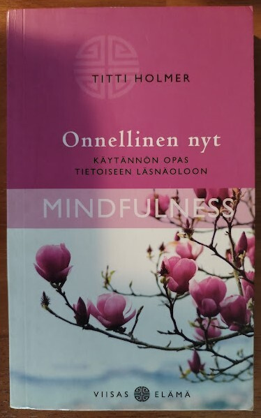 Titti Holmer: Onnellinen nyt