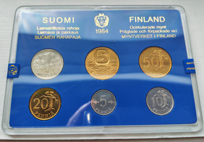 RAHASARJA v.1984 Avaamaton, leimakiiltävä, sinetit ehjät