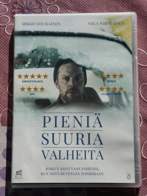 Pieniä suuria valheita DVD