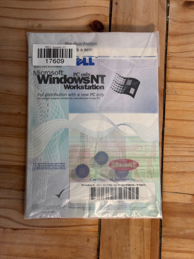 Microsoft Windows NT Workstation Dell OEM, avaamaton