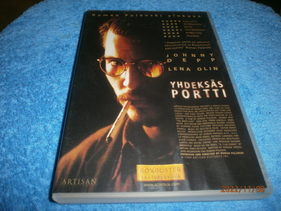 YHDEKSÄS PORTTI   -   DVD