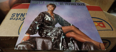 Dionne Warwick - Heartbreaker