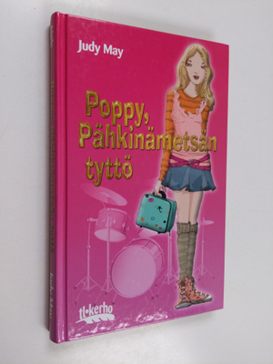 Judy May : Poppy, Pähkinämetsän tyttö