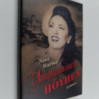 Nina Hurma : Yönpunainen höyhen - pikkukuva 1
