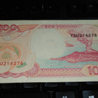 Indonesia 100 Rupiah 1992 P127 UNC - pikkukuva 2